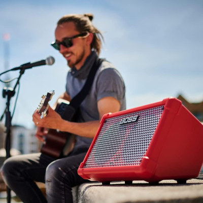 Boss Battery-Powered Stereo Amplifier CUBE STREET II R