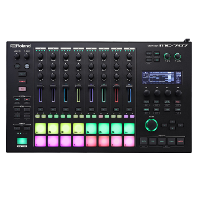 Roland MC-707 GROOVEBOX